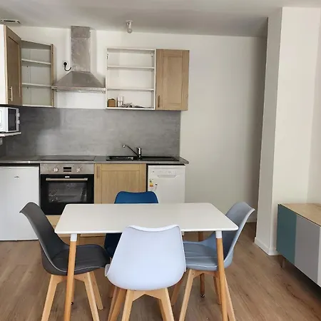 Appartement Tout Confort Vue Sur Les Forts Salins-les-Bains Exterior photo